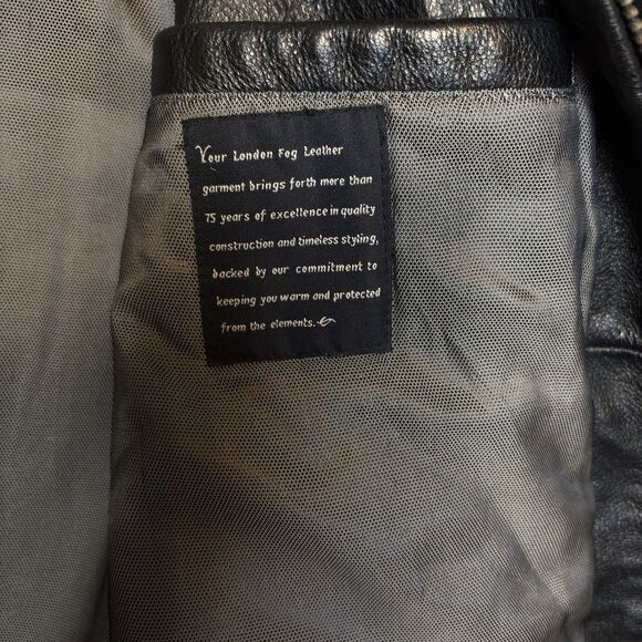 Vintage London Fog Men’s Medium Black Leather Jacket - Picture 4 of 15
